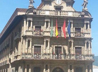 Imagen de la fachada del Ayuntamiento de Pamplona