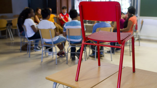 Imagen de un grupo de niños en una clase