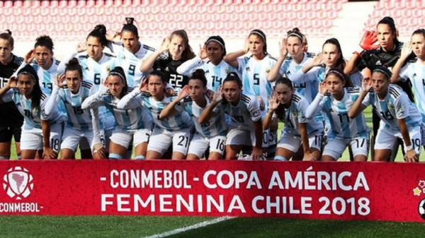 selección femenina de fútbol de Argentina