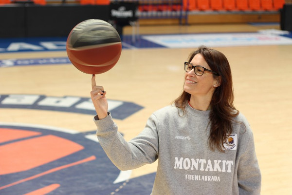 Imagen de Anna Montañana, entrenadora baloncesto