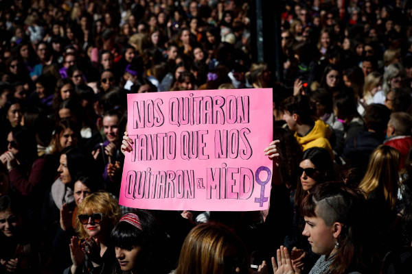 Imagen de un cartel en una manifestación feminista