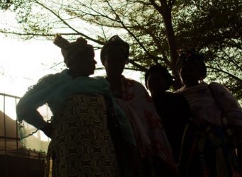 Mujeres de Malí que no muestran sus caras
