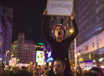 imagen de una manifestación del 8M