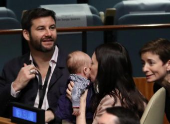 Imagen de la primera ministra Ardern con su bebé en la ONU